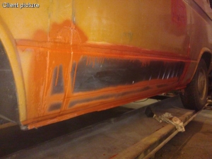 Rocker panel mid section left